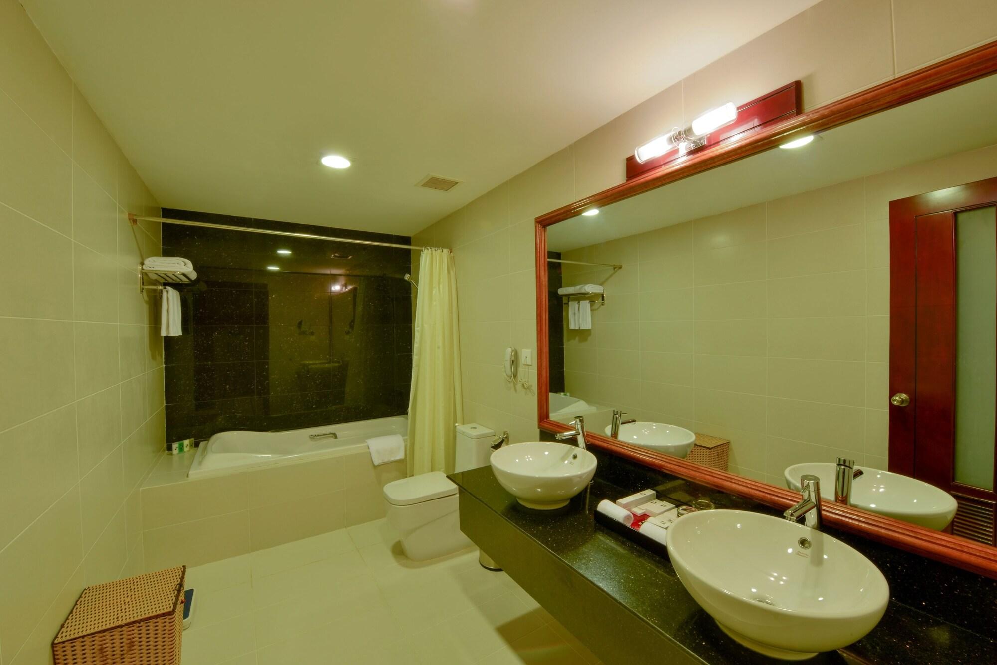 Sapaly Lao Cai City Hotel Экстерьер фото