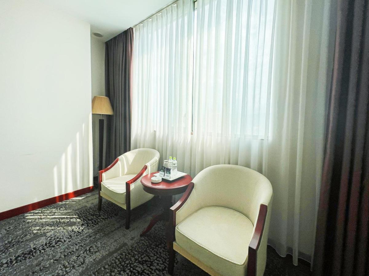 Sapaly Lao Cai City Hotel Экстерьер фото